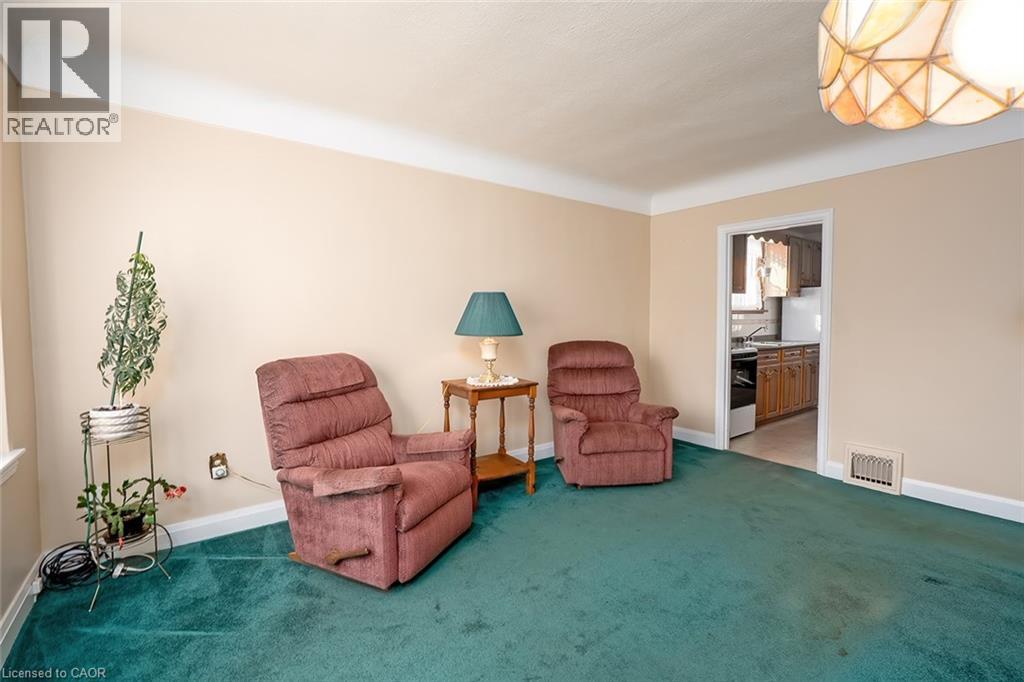 162 East 18th Street, Hamilton, Ontario  L9A 4P1 - Photo 8 - 40796870