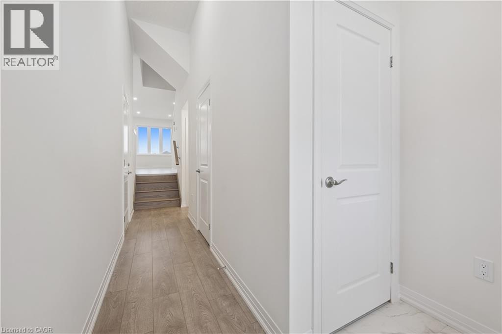 107 Winter Wren Crescent, Kitchener, Ontario  N2P 0K7 - Photo 3 - 40796650