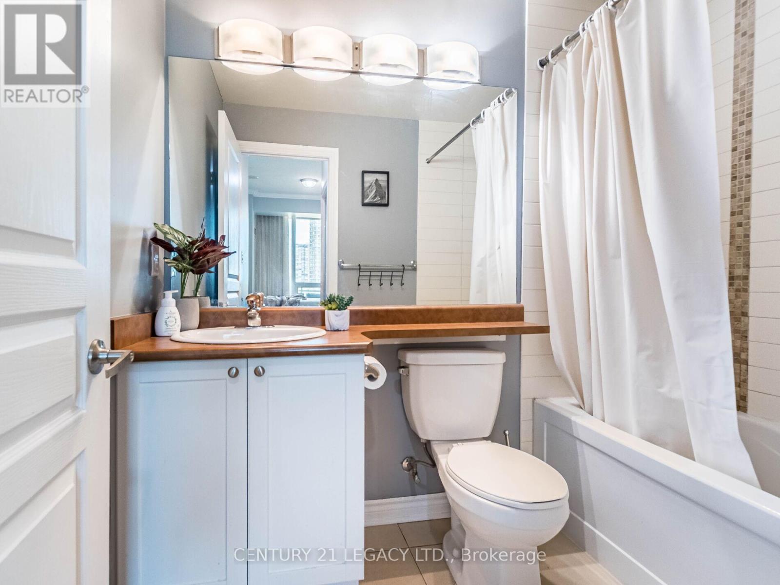 808 - 3525 Kariya Drive, Mississauga, Ontario  L5B 0C2 - Photo 20 - W12675222