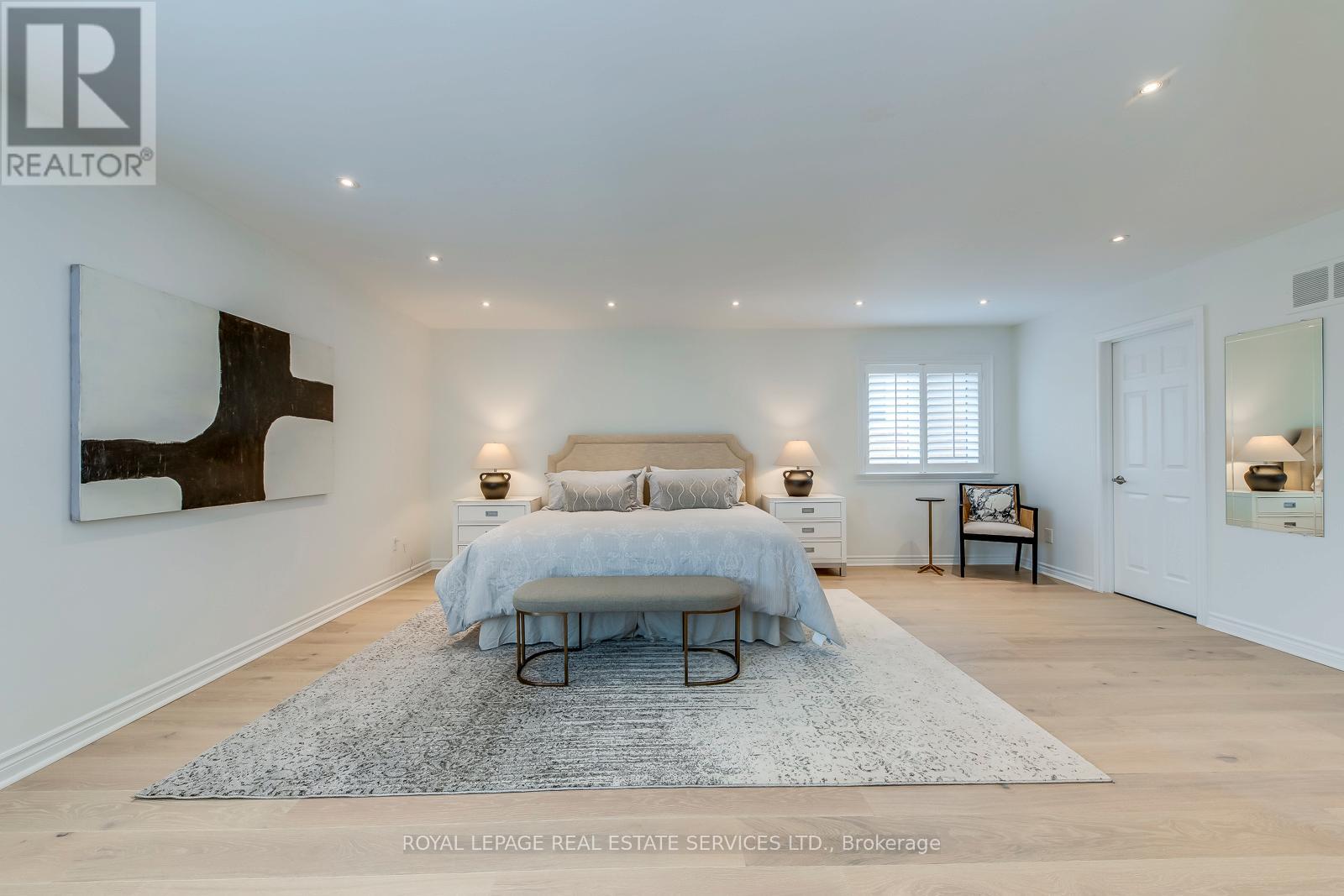 1387 Bayshire Drive, Oakville, Ontario  L6H 6E7 - Photo 30 - W12675256