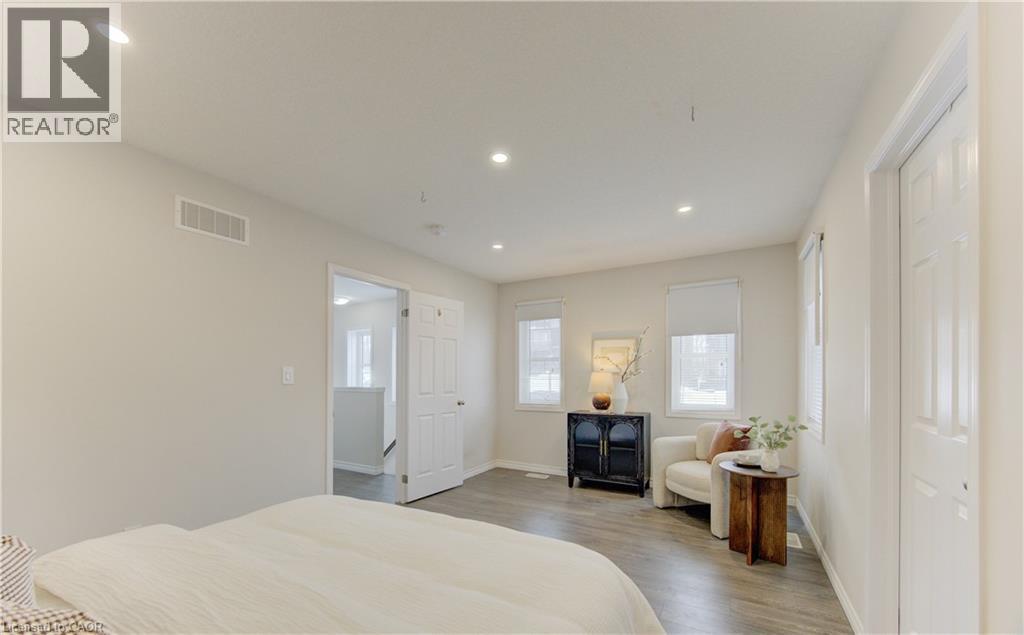 1989 Ottawa Street S Unit# 1, Kitchener, Ontario  N2E 0G7 - Photo 16 - 40796674