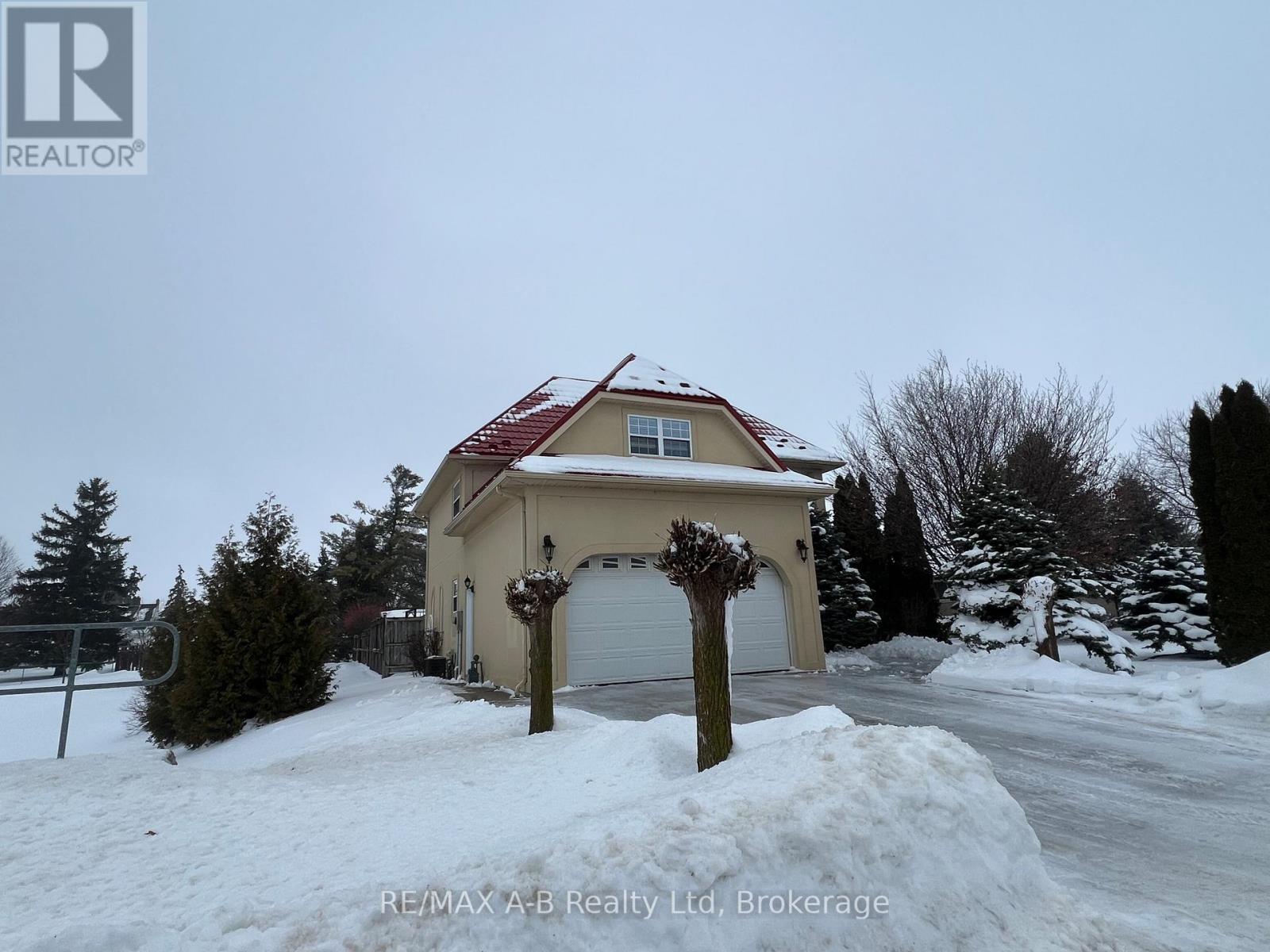 101 Rudy Avenue, East Zorra-Tavistock, Ontario N0B 2R0 - Photo 2 - X12139631