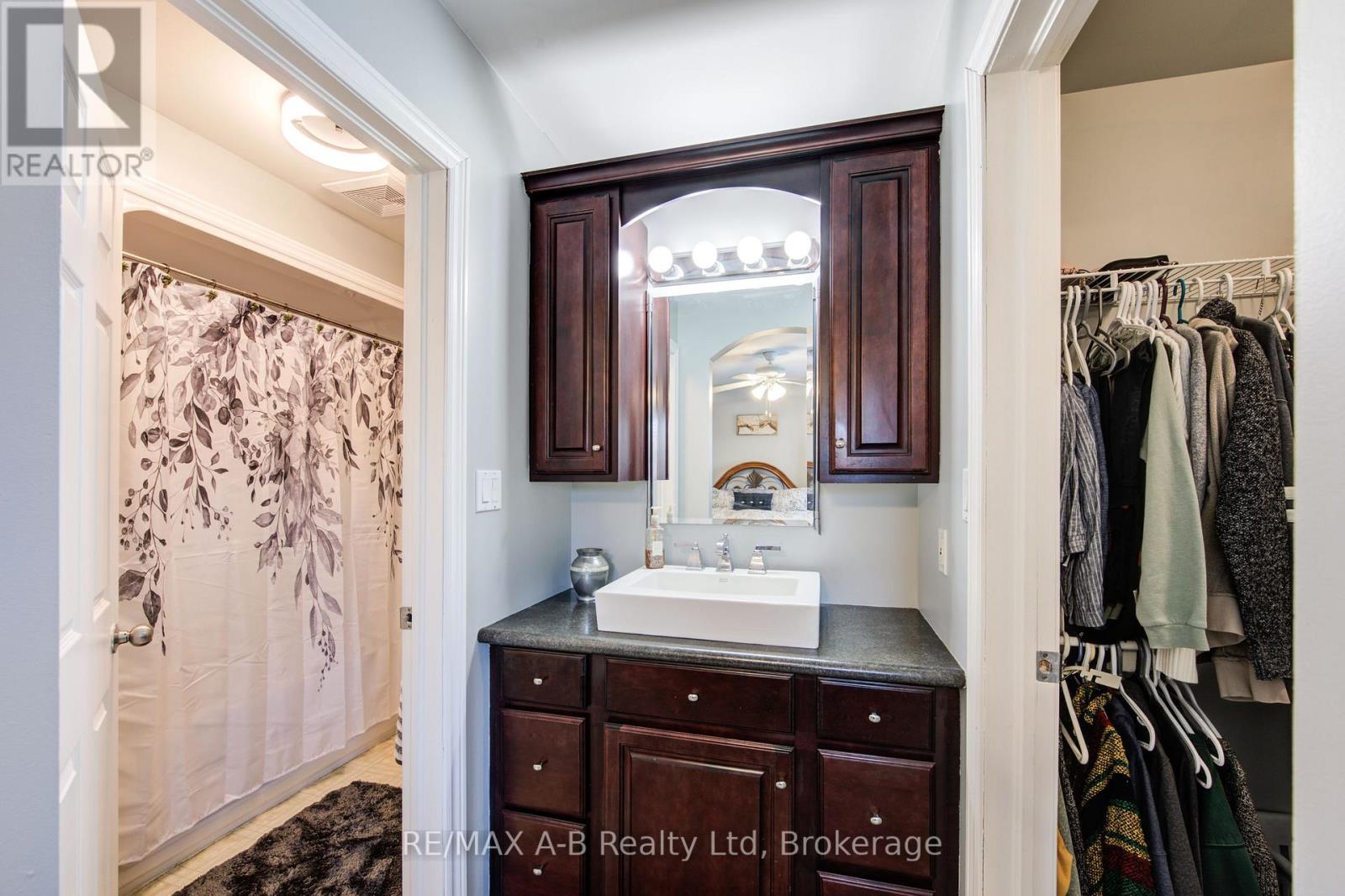 101 Rudy Avenue, East Zorra-Tavistock, Ontario N0B 2R0 - Photo 17 - X12139631