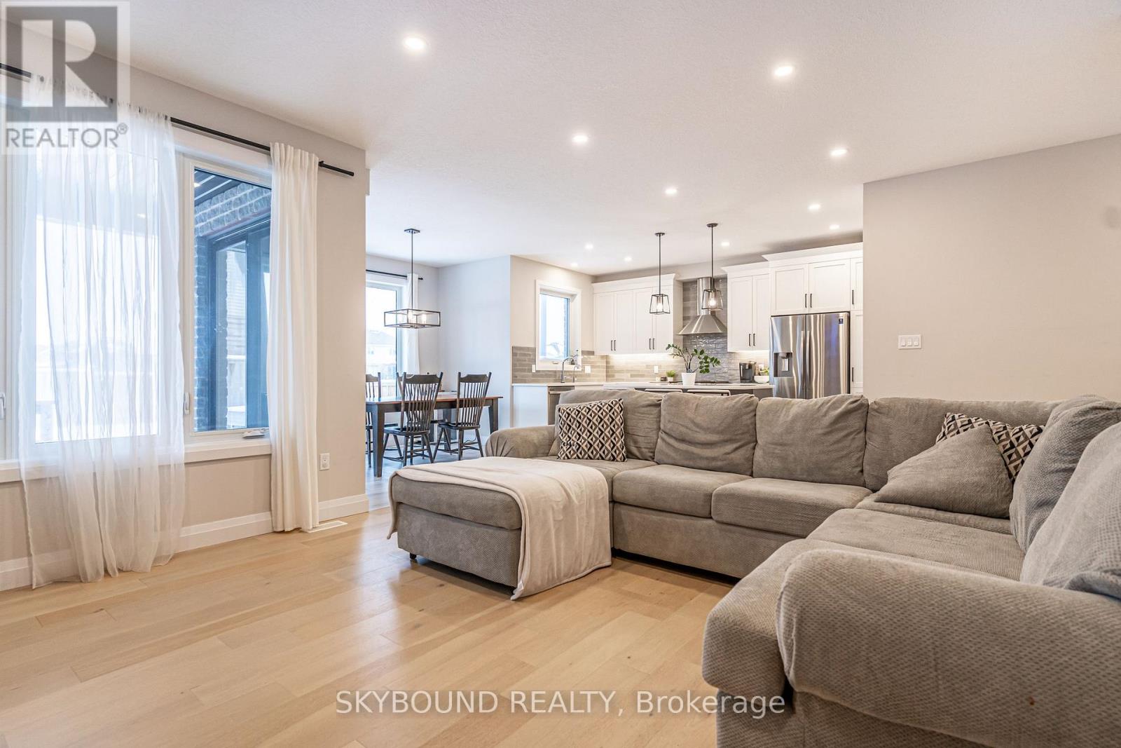 1 Tindall Crescent, East Luther Grand Valley, Ontario  L9W 7R9 - Photo 10 - X12675212