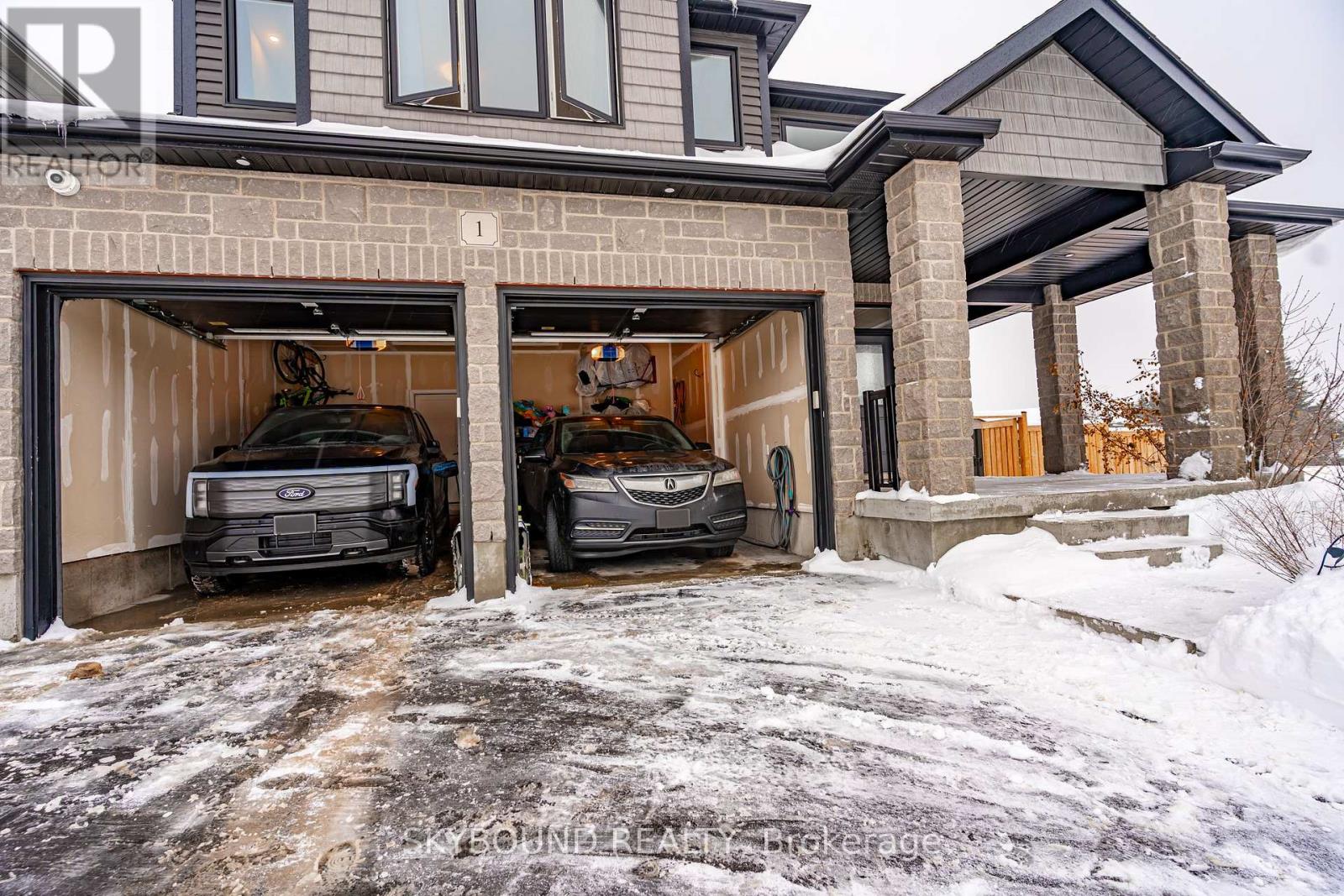 1 Tindall Crescent, East Luther Grand Valley, Ontario  L9W 7R9 - Photo 3 - X12675212