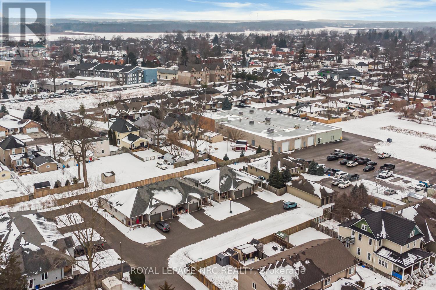 6 - 152 Cross Street E, Haldimand, Ontario  N1A 1B8 - Photo 3 - X12675238