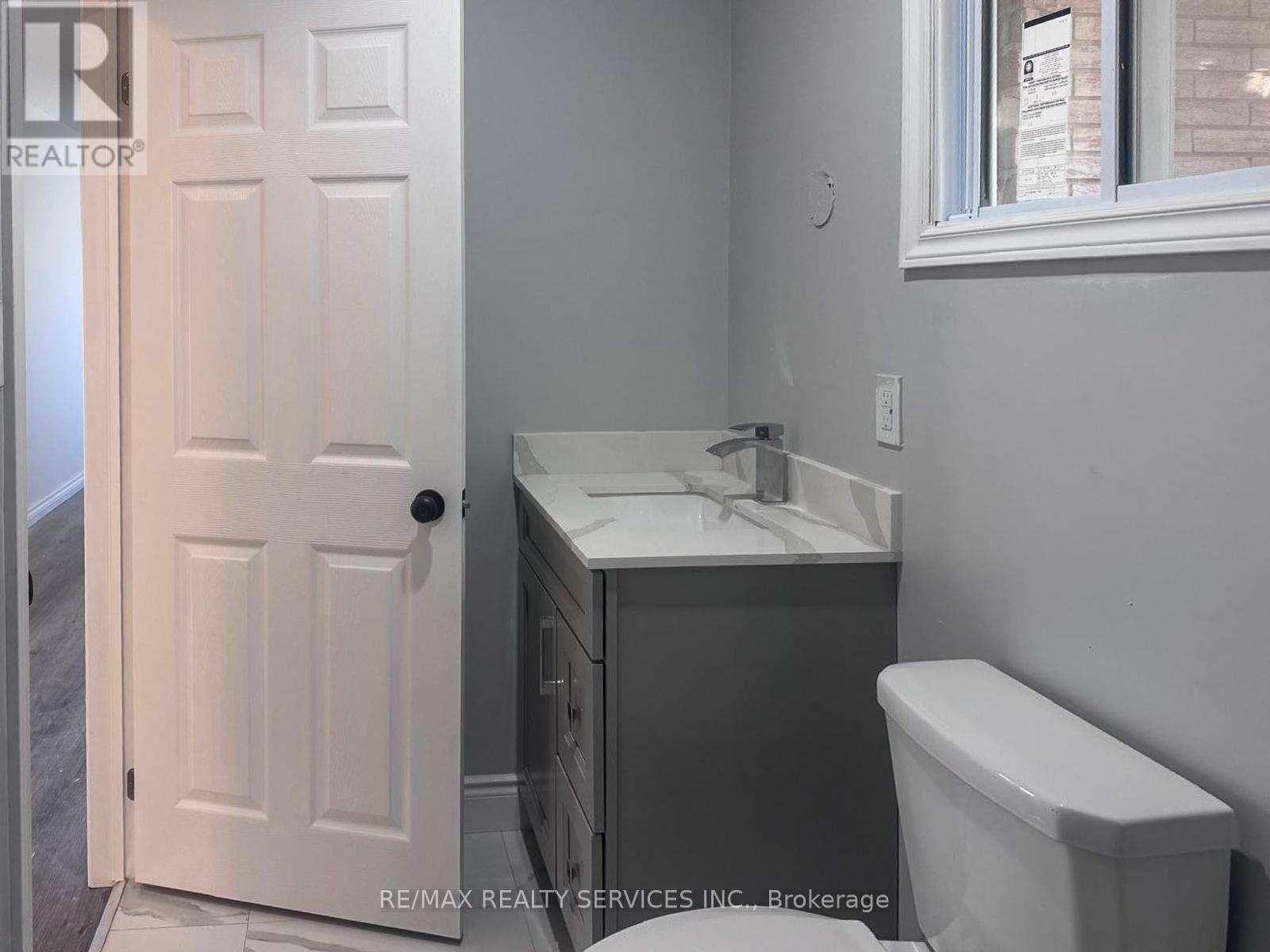 375 Blue Lake Road, Brant, Ontario  N0E 1N0 - Photo 8 - X12675250