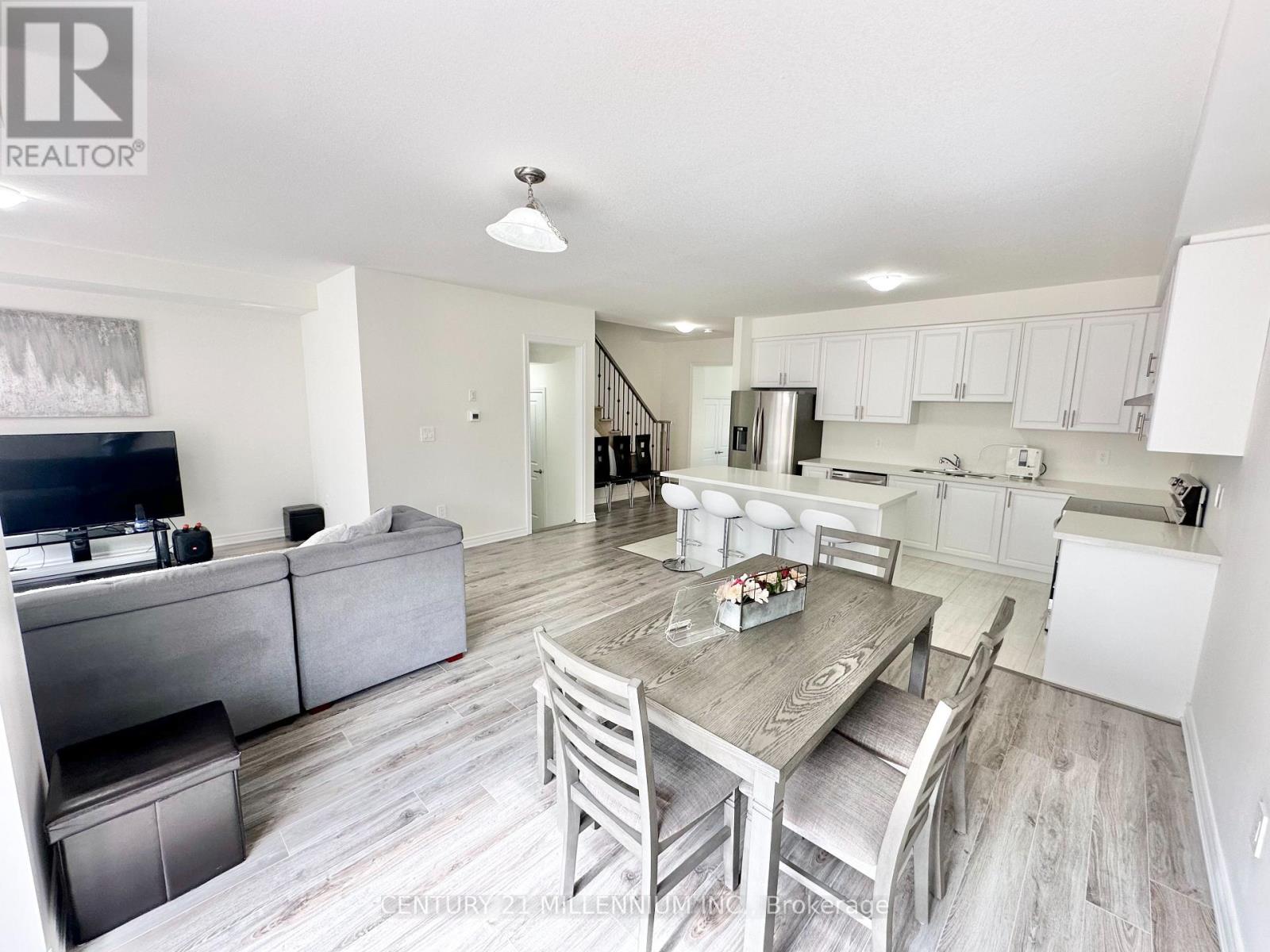 25 Harwood Street, Tillsonburg, Ontario  N4G 0J7 - Photo 12 - X12675282