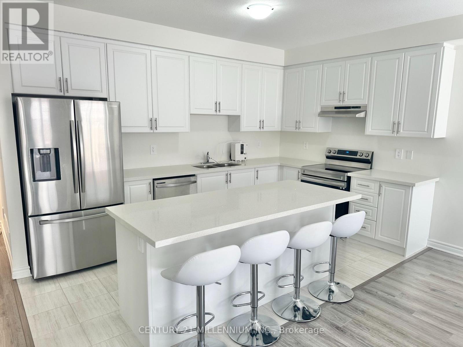 25 Harwood Street, Tillsonburg, Ontario  N4G 0J7 - Photo 8 - X12675282