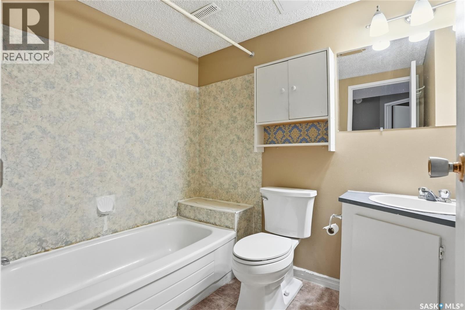 203a Dunlop Street, Saskatoon, Saskatchewan  S7N 2B8 - Photo 39 - SK026405