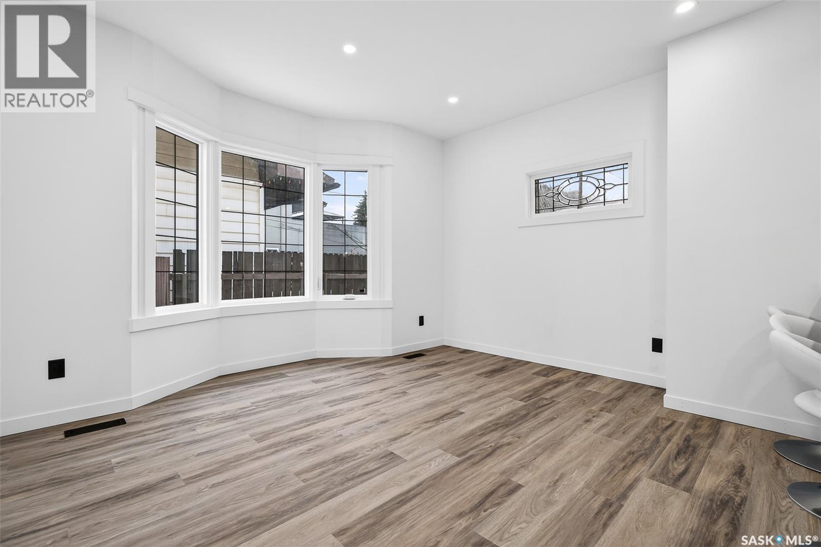 326 Main Street S, Moose Jaw, Saskatchewan  S6H 4V3 - Photo 10 - SK026306