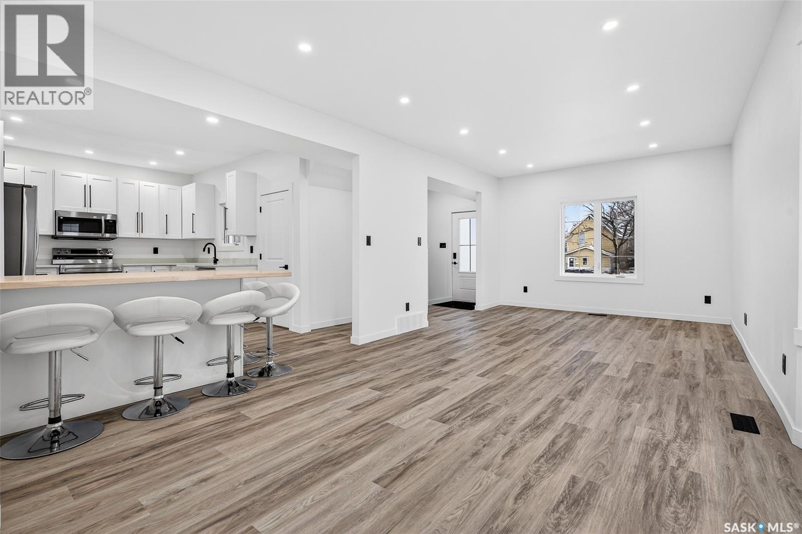 326 Main Street S, Moose Jaw, Saskatchewan  S6H 4V3 - Photo 11 - SK026306