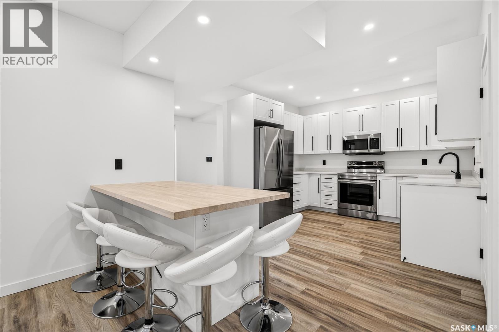 326 Main Street S, Moose Jaw, Saskatchewan  S6H 4V3 - Photo 13 - SK026306