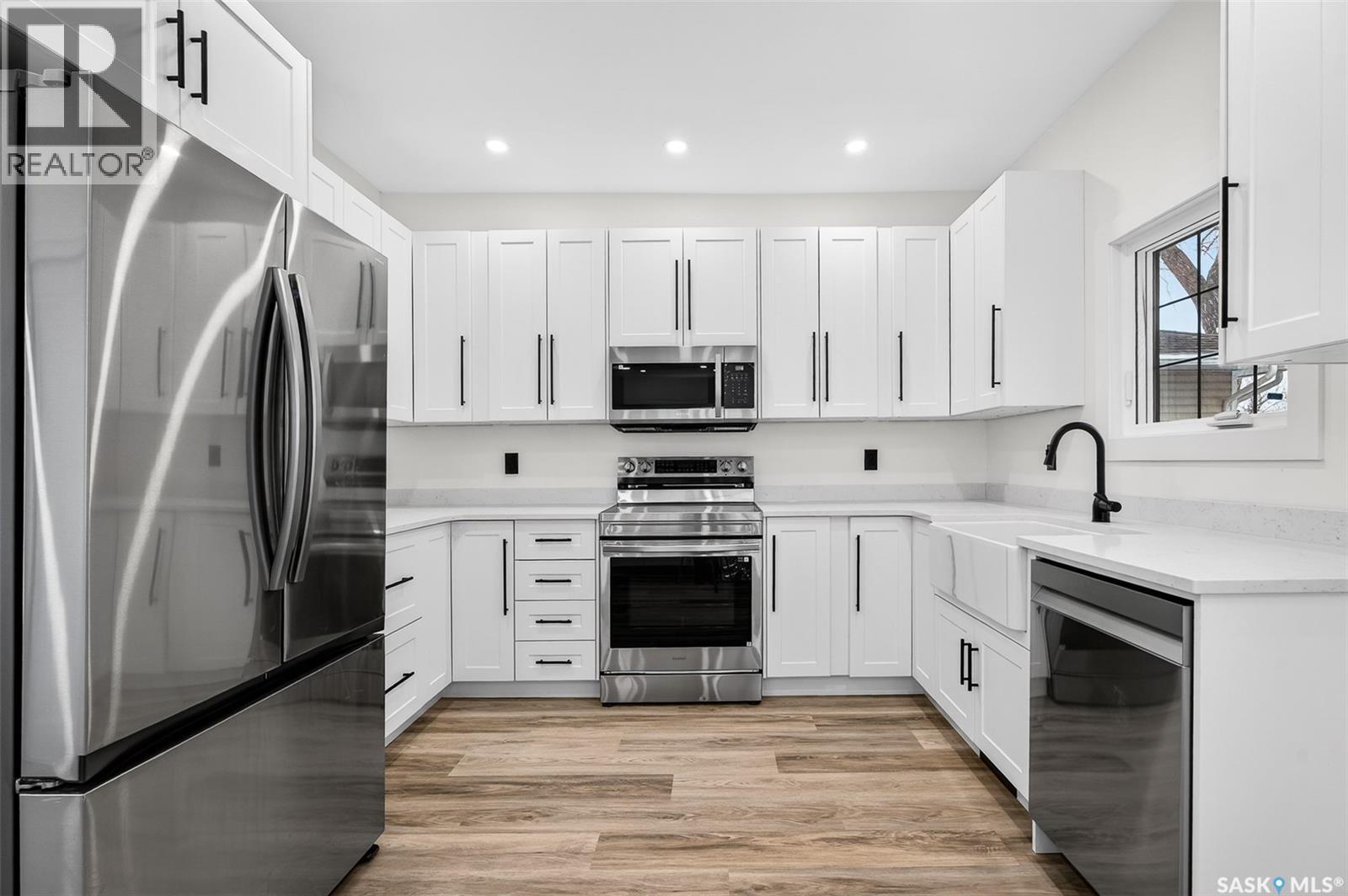 326 Main Street S, Moose Jaw, Saskatchewan  S6H 4V3 - Photo 17 - SK026306