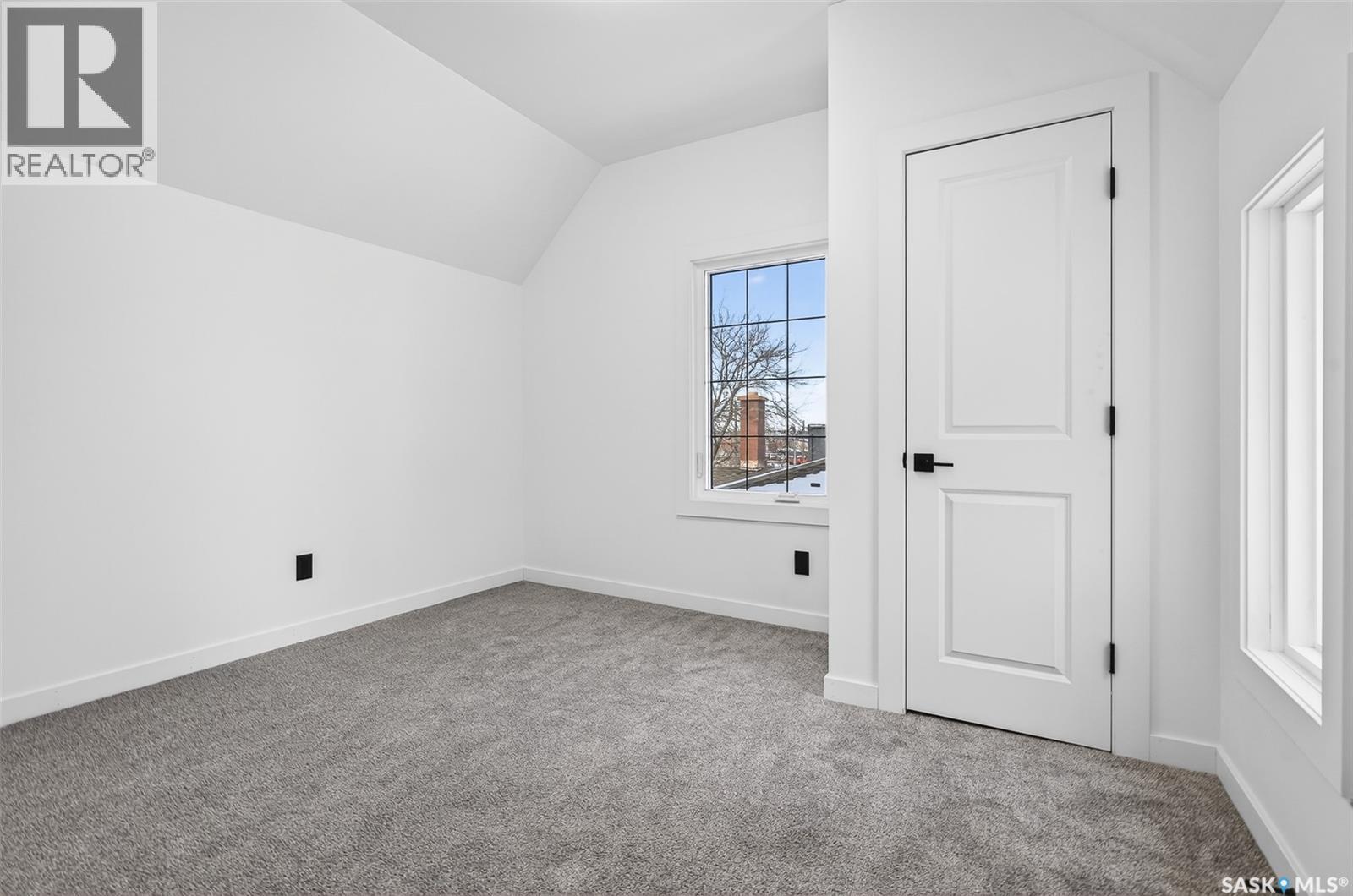 326 Main Street S, Moose Jaw, Saskatchewan  S6H 4V3 - Photo 30 - SK026306