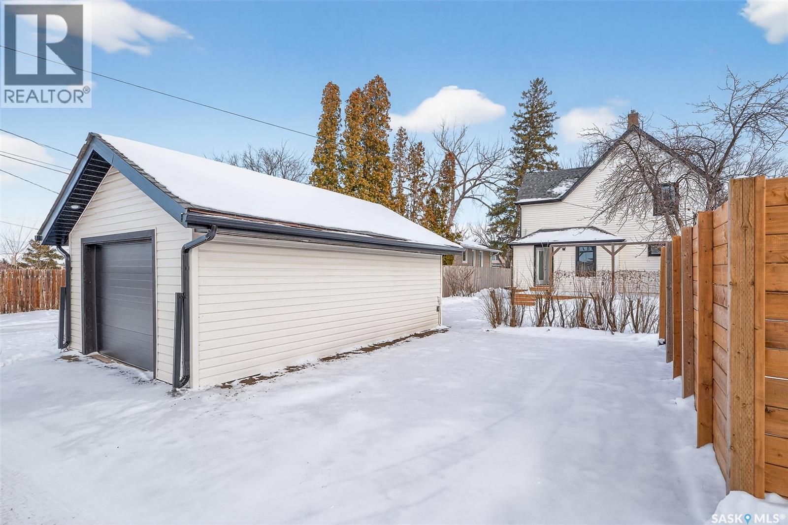 326 Main Street S, Moose Jaw, Saskatchewan  S6H 4V3 - Photo 46 - SK026306