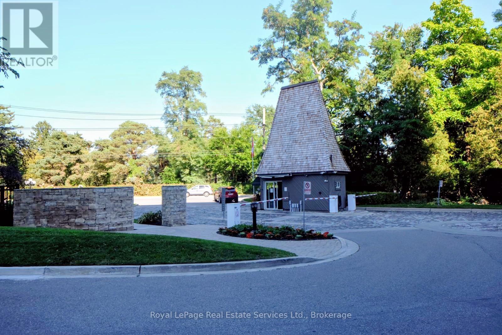 1214 - 1400 Dixie Road, Mississauga, Ontario  L5E 3E1 - Photo 14 - W12675424