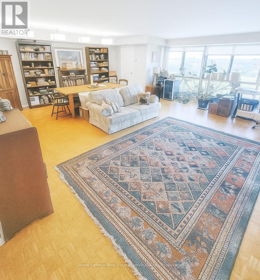 1214 - 1400 Dixie Road, Mississauga, Ontario  L5E 3E1 - Photo 6 - W12675424