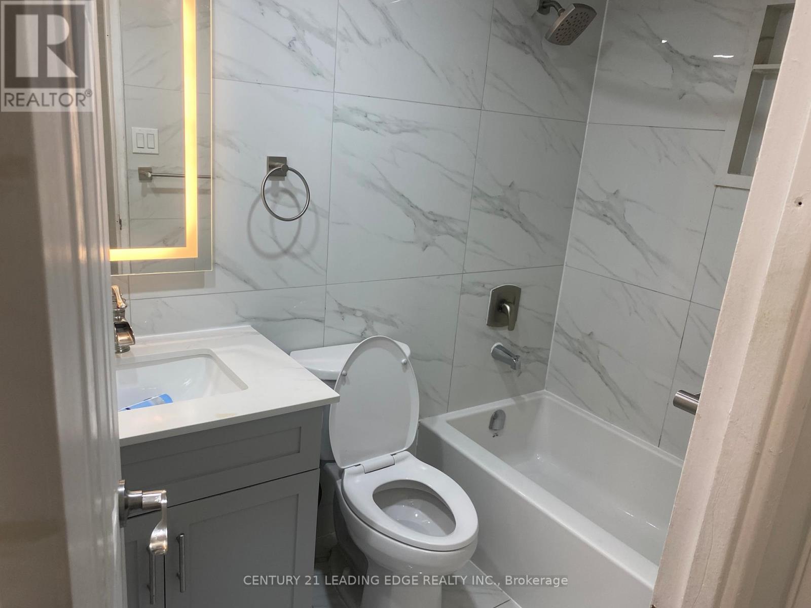 1002 - 301 Prudential Drive, Toronto, Ontario  M1P 4V3 - Photo 12 - E12658348