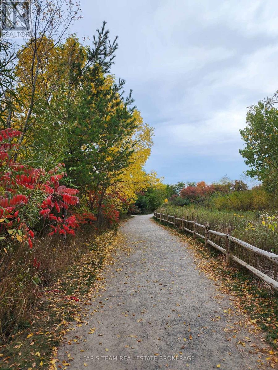 806 - 88 Palace Pier Court, Toronto, Ontario  M8V 4C2 - Photo 47 - W12484367