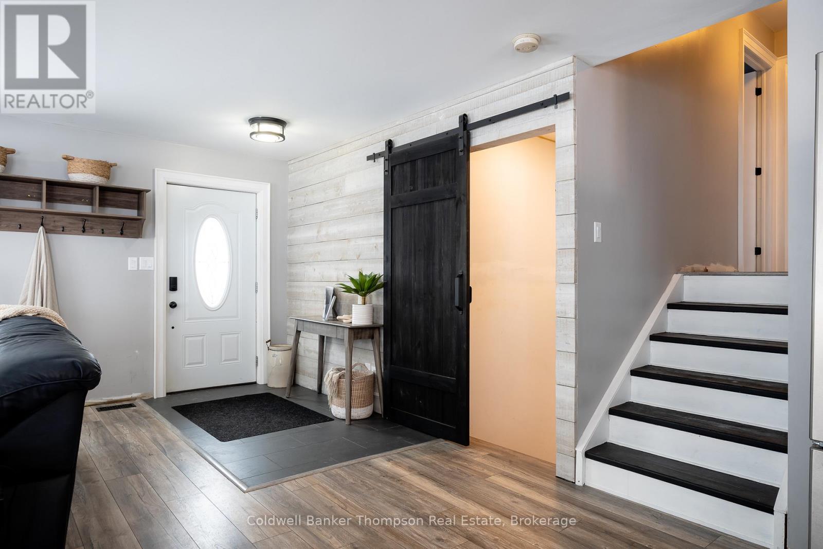 751 Old Muskoka Road, Huntsville, Ontario  P0B 1M0 - Photo 2 - X12675430