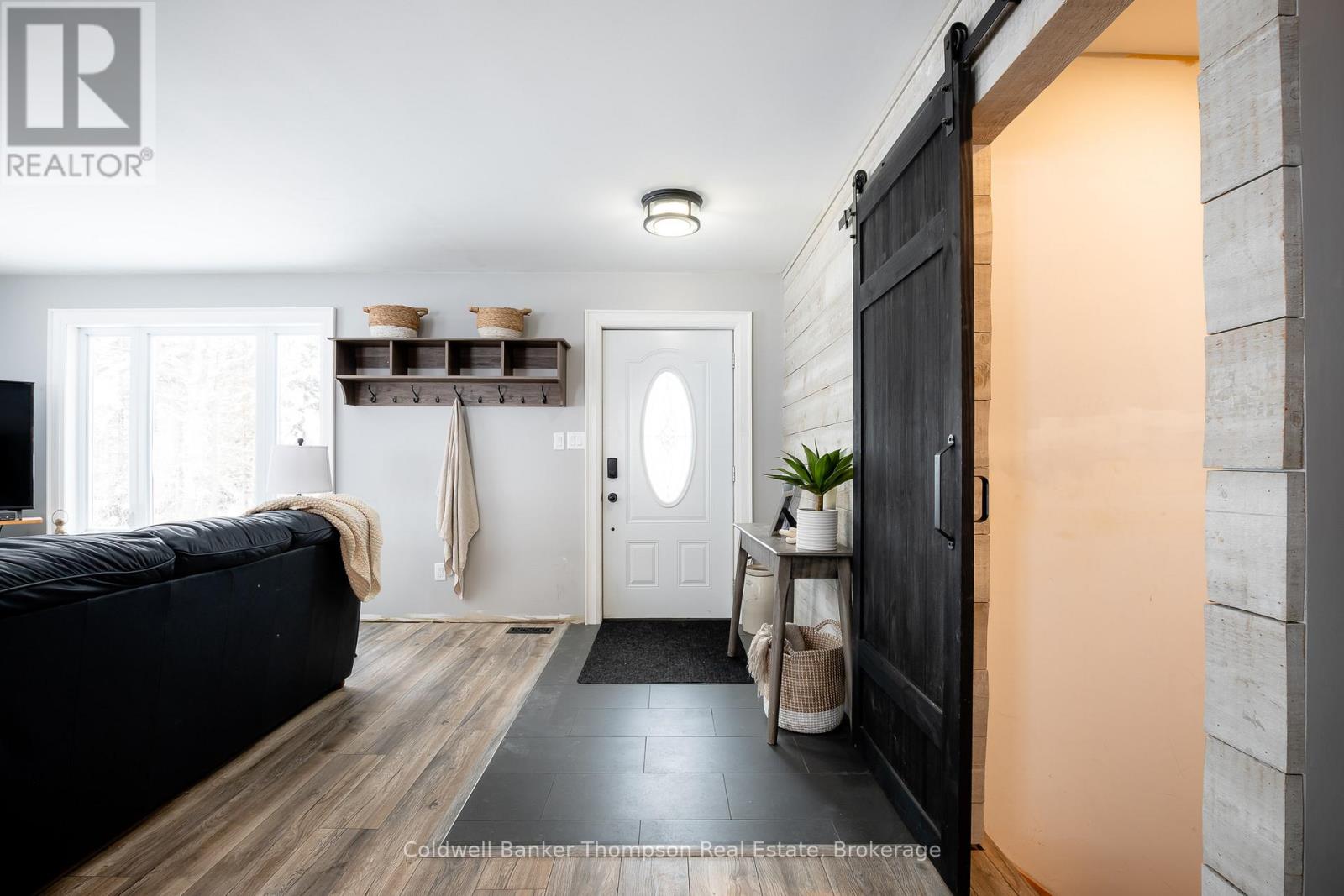 751 Old Muskoka Road, Huntsville, Ontario  P0B 1M0 - Photo 3 - X12675430