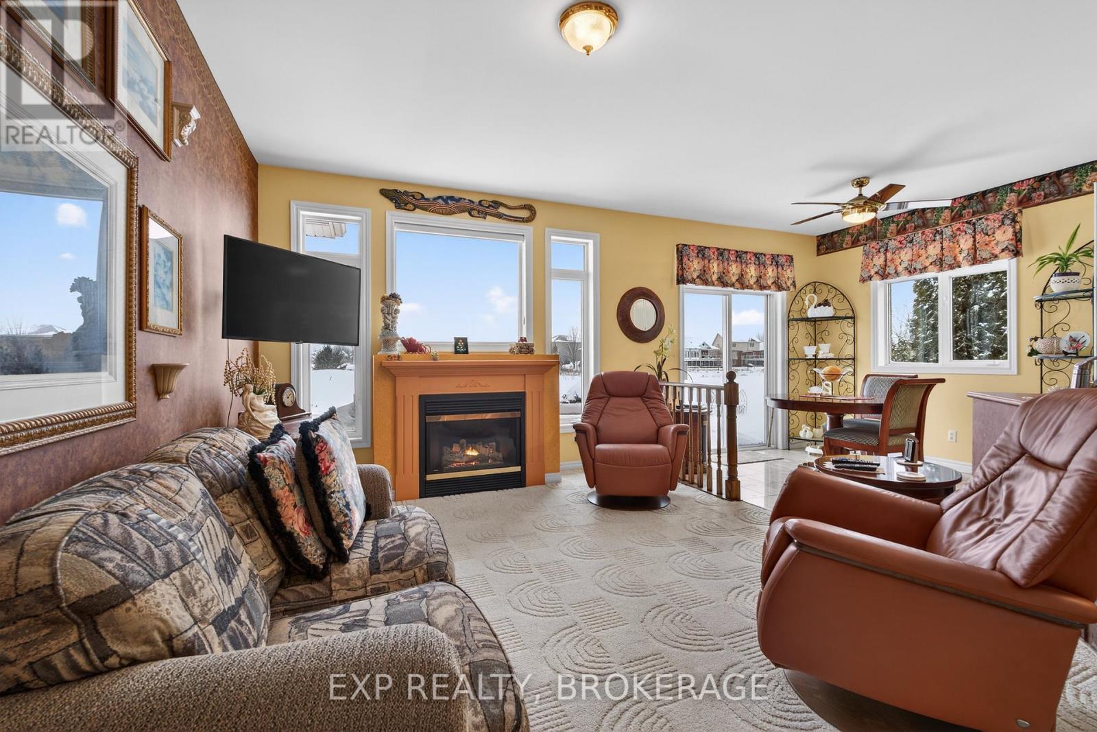 97 Abbey Dawn Drive, Loyalist, Ontario  K0H 1G0 - Photo 11 - X12675304