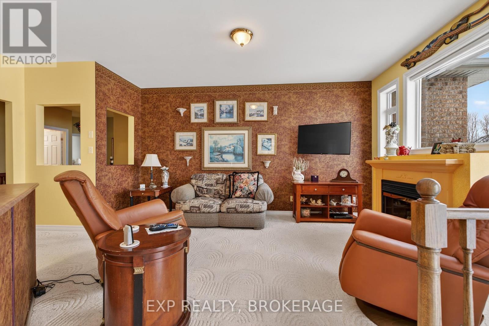 97 Abbey Dawn Drive, Loyalist, Ontario  K0H 1G0 - Photo 14 - X12675304