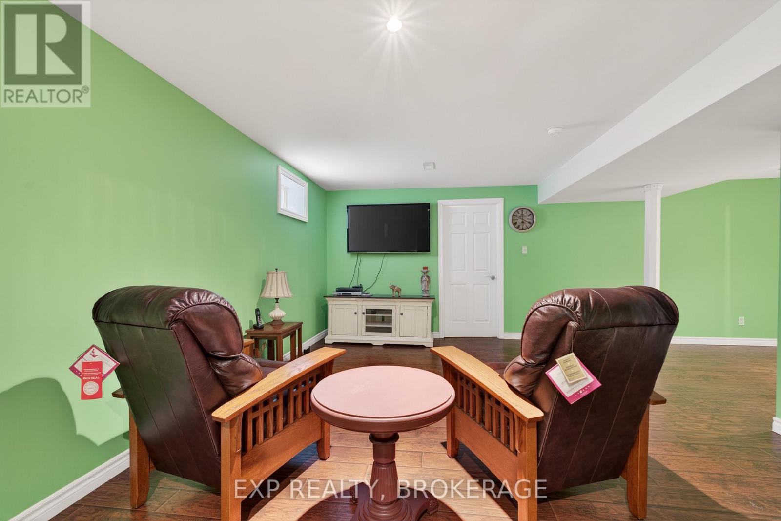 97 Abbey Dawn Drive, Loyalist, Ontario  K0H 1G0 - Photo 35 - X12675304