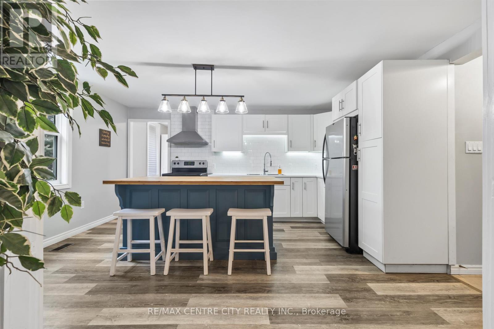 68 Edward Street, St. Thomas, Ontario  N5P 1Y7 - Photo 5 - X12675410