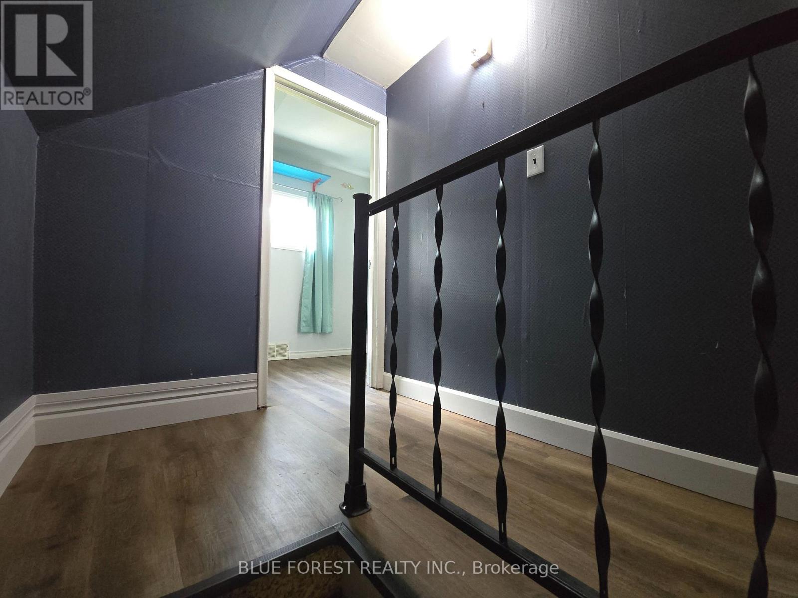 138 Centre Street, West Elgin, Ontario  N0L 2C0 - Photo 17 - X12675438