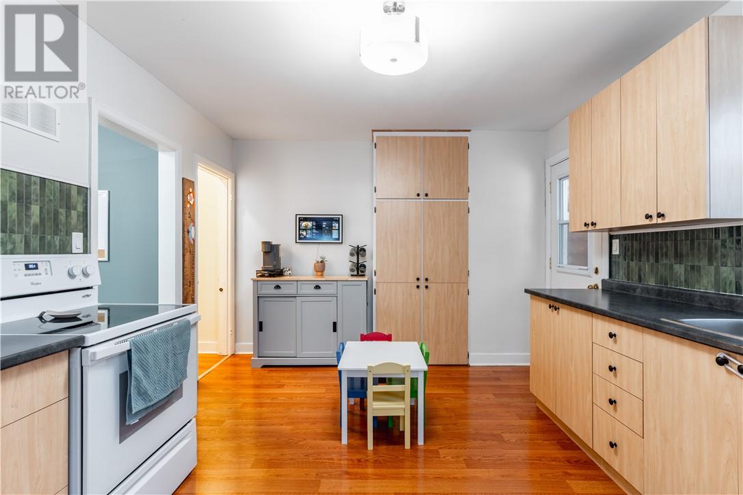 17 Macdonnell, Falconbridge, Ontario  P0M 1S0 - Photo 9 - 2126022