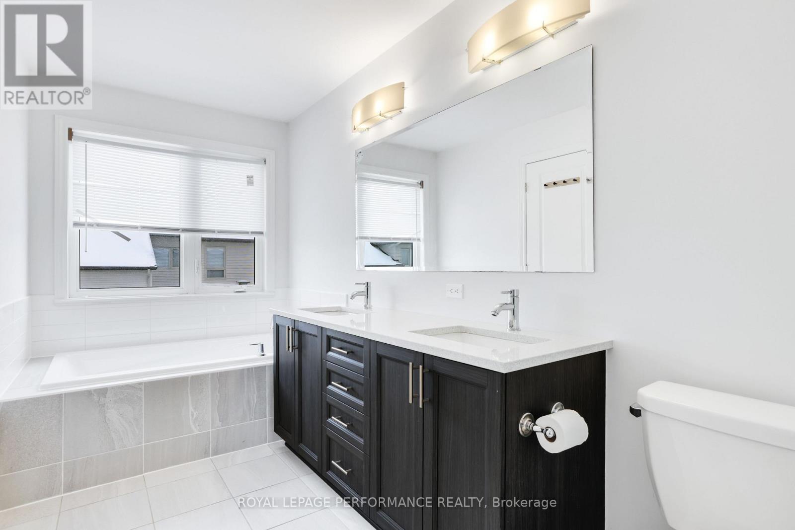 669 Cordelette Circle E, Ottawa, Ontario  K1W 0P2 - Photo 24 - X12675350