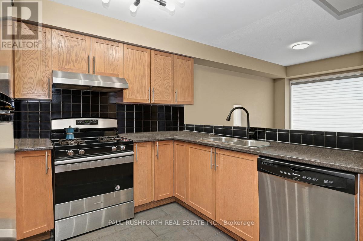 112 Patriot Place, Ottawa, Ontario  K2M 0B7 - Photo 7 - X12675446