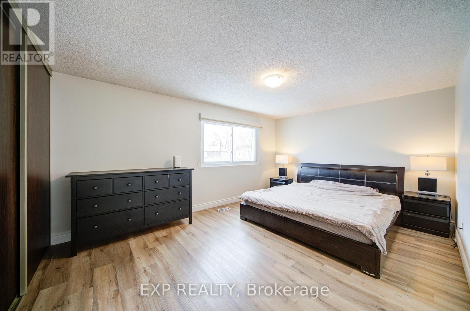 12 Sadlee Cove Crescent, Toronto, Ontario  M1V 1Y4 - Photo 18 - E12673706