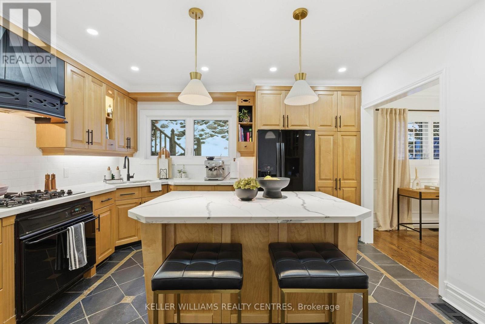 122a Neville Park Boulevard, Toronto, Ontario  M4E 3P8 - Photo 13 - E12674206