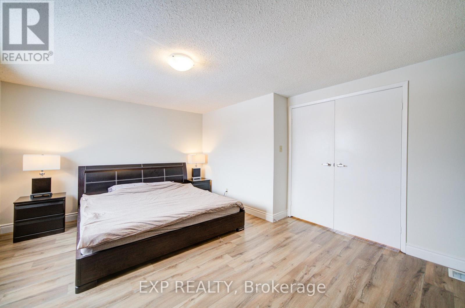 12 Sadlee Cove Crescent, Toronto, Ontario  M1V 1Y4 - Photo 16 - E12673706