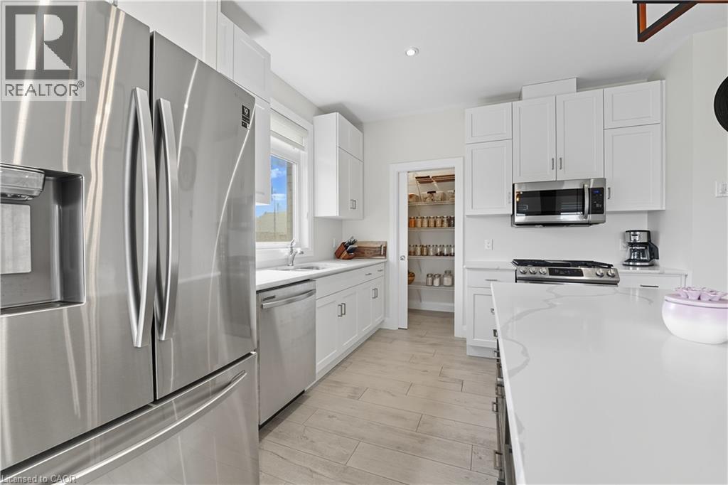 106 Cutting Drive, Elora, Ontario  N0B 1S0 - Photo 6 - 40796990