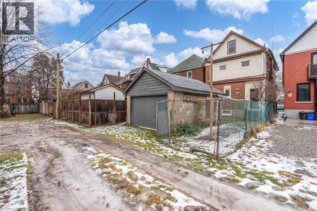 17 Barnesdale Avenue N, Hamilton, Ontario  L8L 6R4 - Photo 30 - 40796518