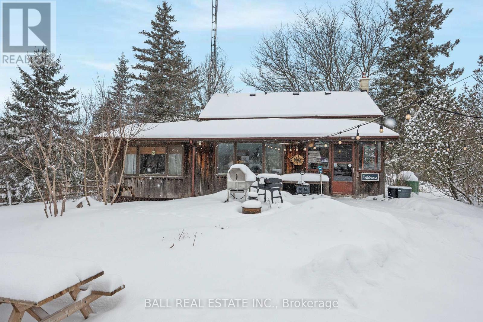 1416 Fleetwood Road, Kawartha Lakes, Ontario  L0A 1A0 - Photo 2 - X12675412