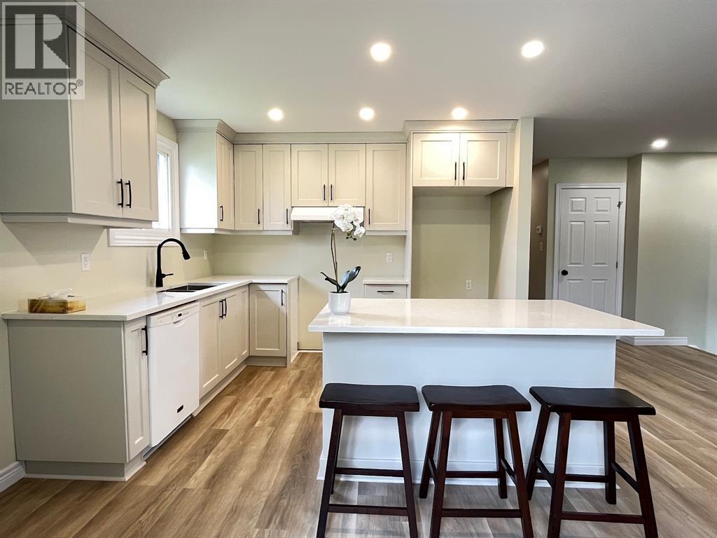 1578 Councillors Street, St Clair, Ontario  N0N 1H0 - Photo 4 - 26000056