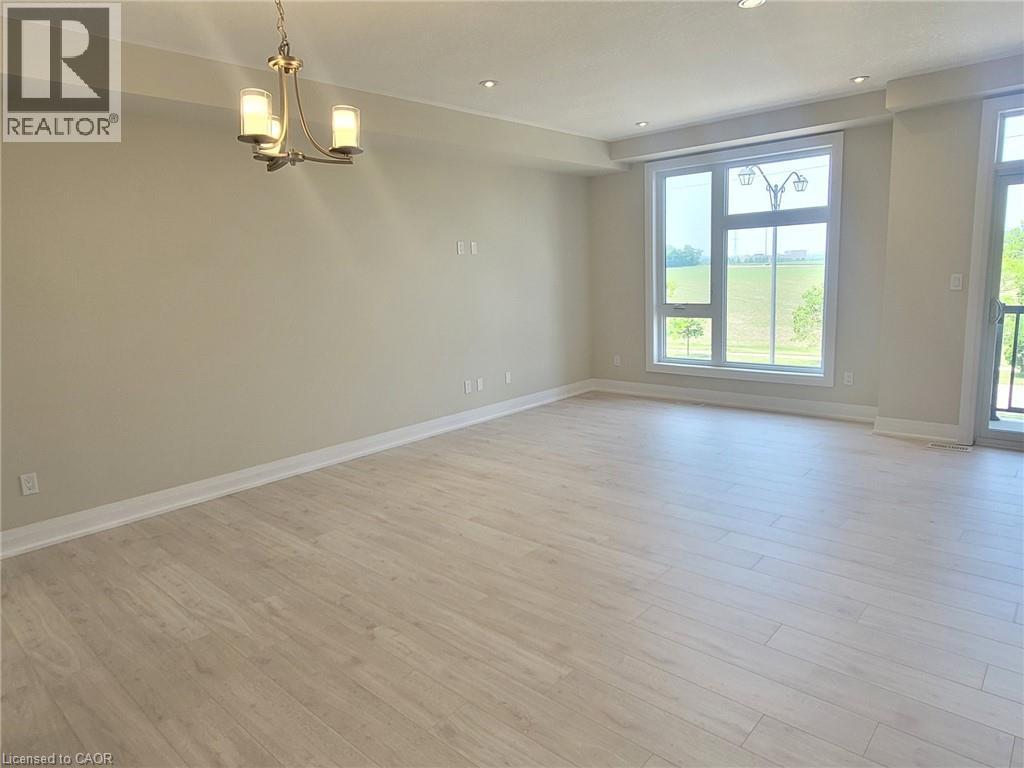 271 Grey Silo Road Unit# 67, Waterloo, Ontario  N2K 0E9 - Photo 21 - 40796808