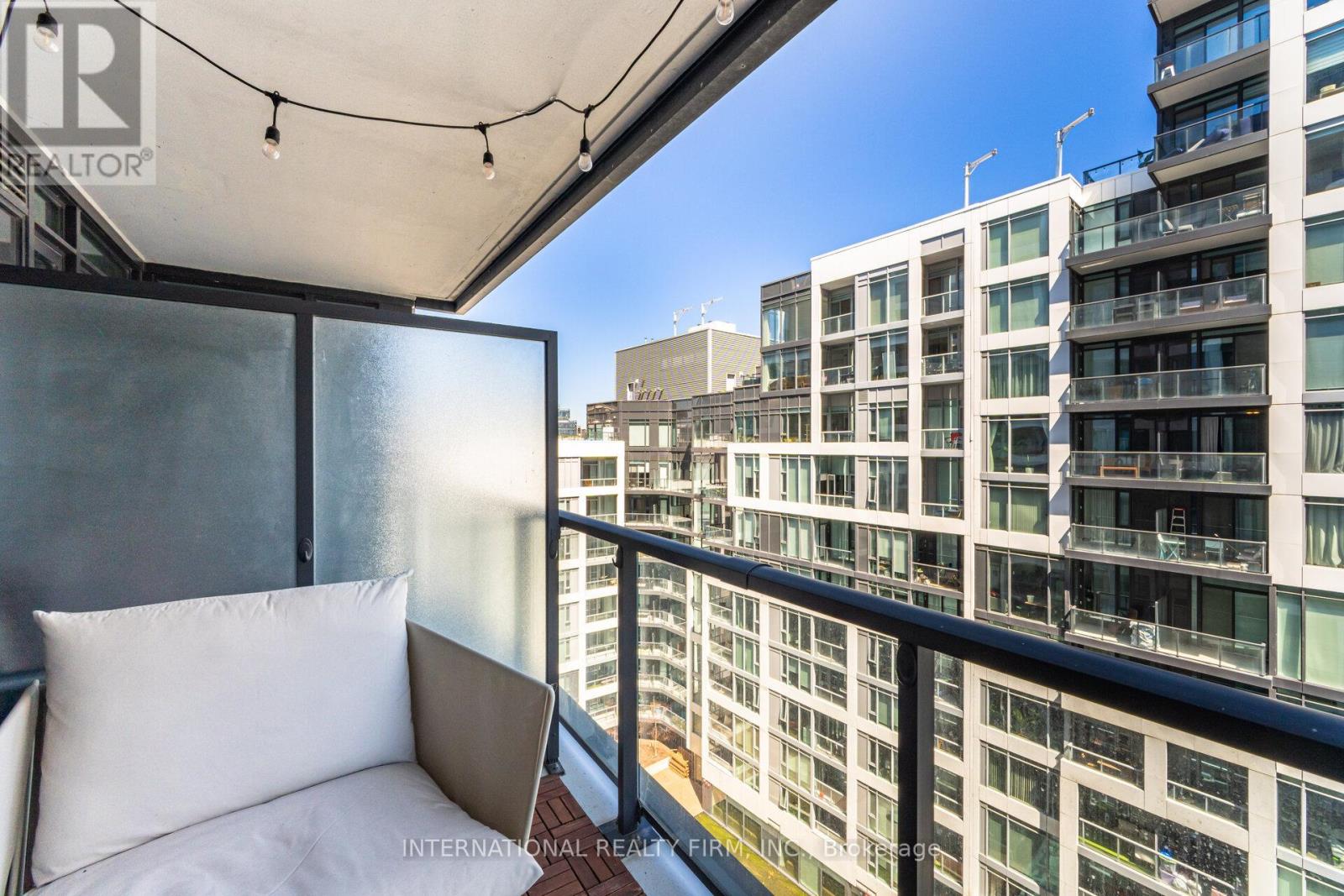 1012 - 27 Bathurst Street, Toronto, Ontario  M5V 2P1 - Photo 26 - C12675312