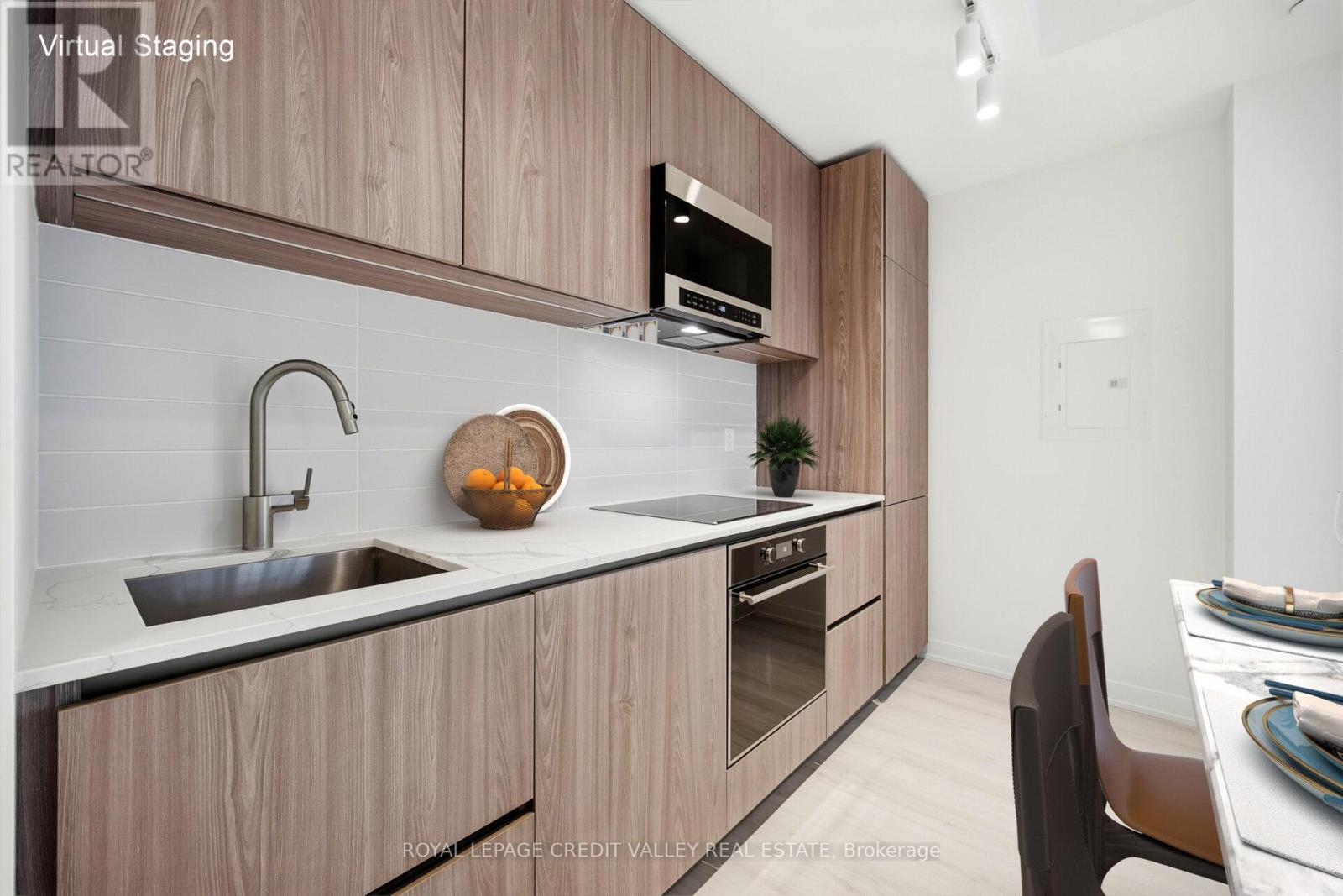 2012 - 110 Broadway Avenue, Toronto, Ontario  M4P 1V7 - Photo 10 - C12675374