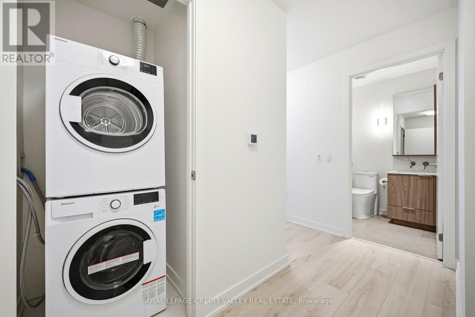 2012 - 110 Broadway Avenue, Toronto, Ontario  M4P 1V7 - Photo 18 - C12675374