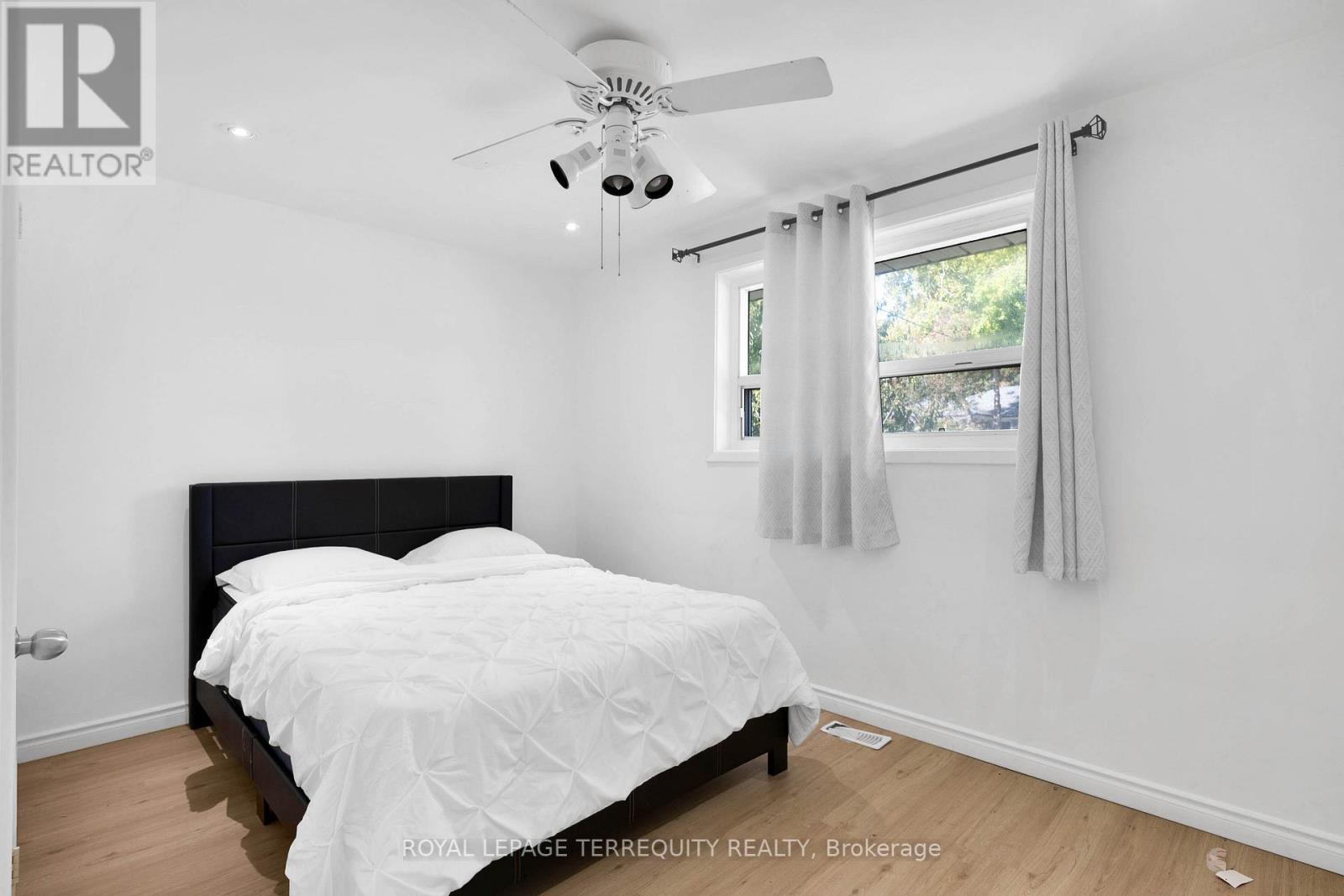 22 Brightside Drive, Toronto, Ontario  M1E 3Z1 - Photo 16 - E12675372