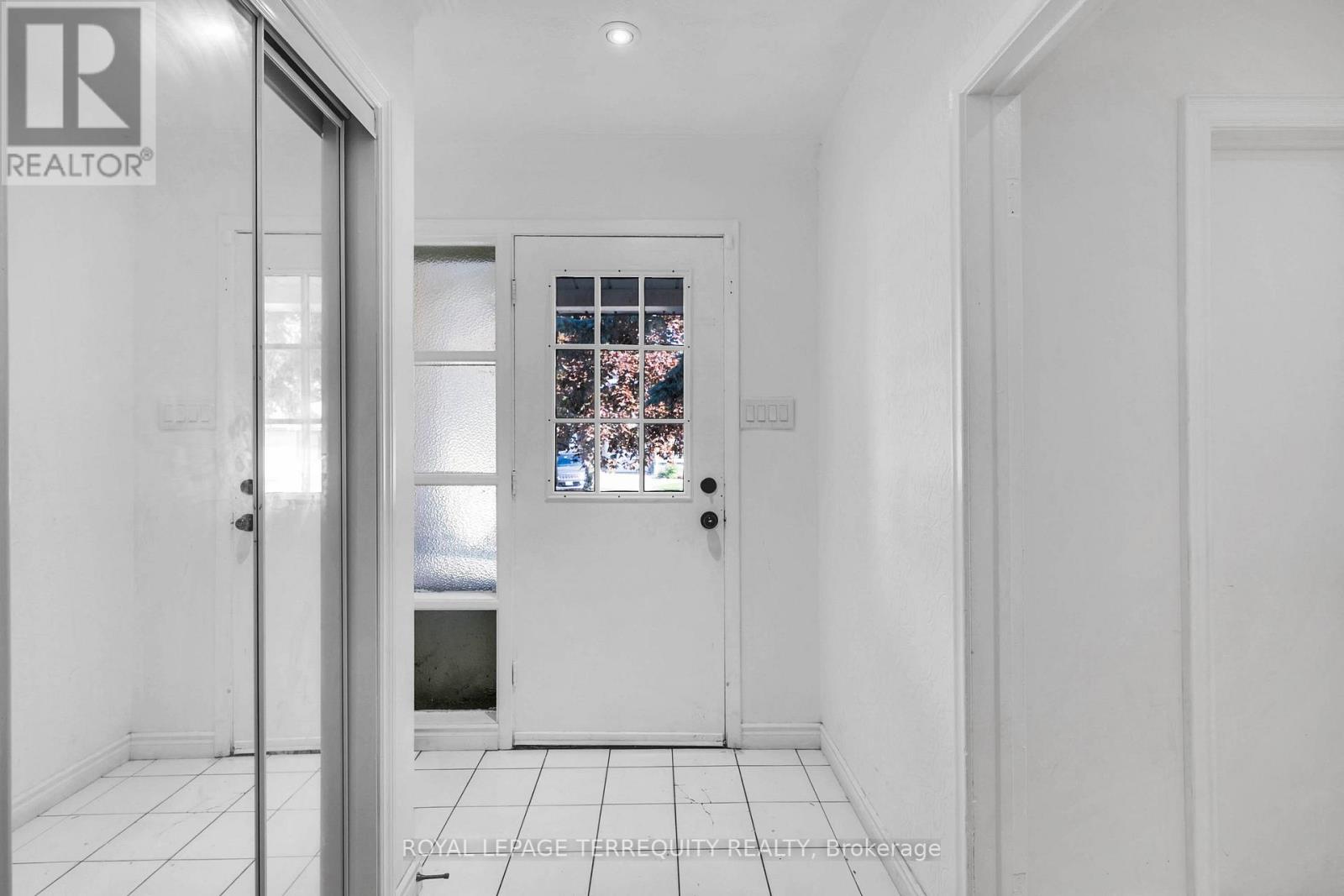 22 Brightside Drive, Toronto, Ontario  M1E 3Z1 - Photo 7 - E12675372