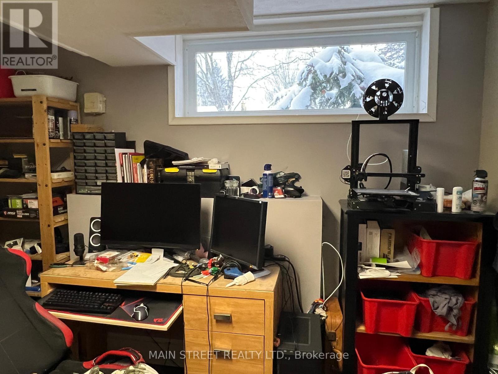 68 Hillview Drive, Newmarket, Ontario  L3Y 4H9 - Photo 24 - N12675388