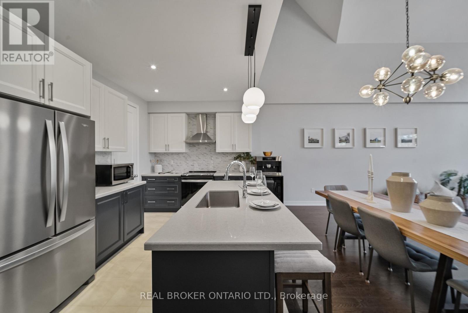 11 Howard Williams Court, Uxbridge, Ontario  L9P 0R2 - Photo 9 - N12675428