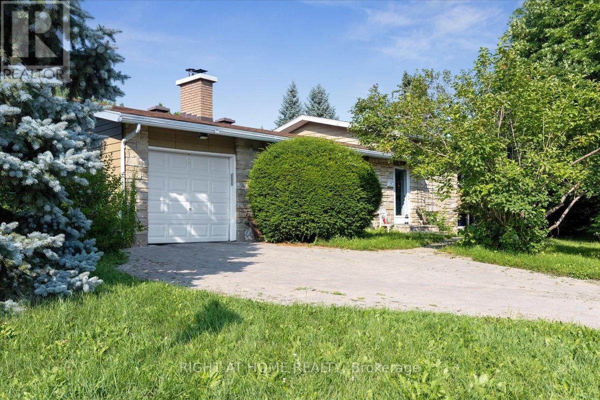 1 HARROGATE PLACE, Ottawa, Ontario